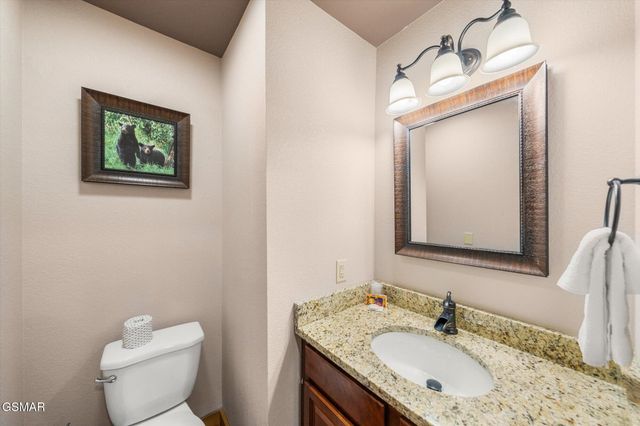 712 Still Hill Way, Gatlinburg, TN 37738