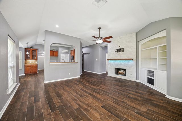 20910 Sandy Briar Court, Spring, TX 77379