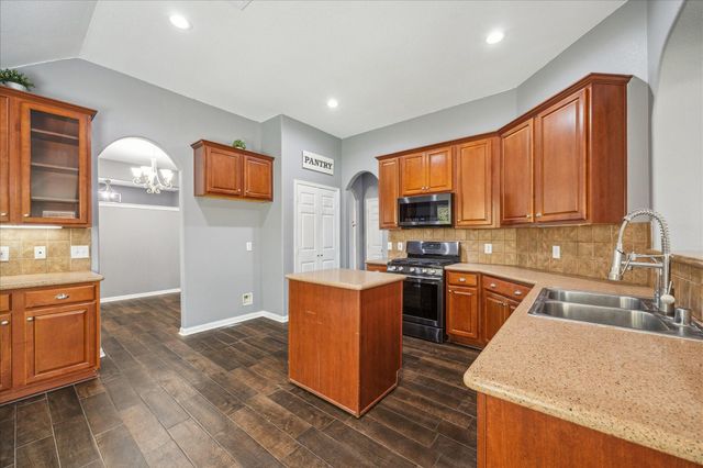 20910 Sandy Briar Court, Spring, TX 77379