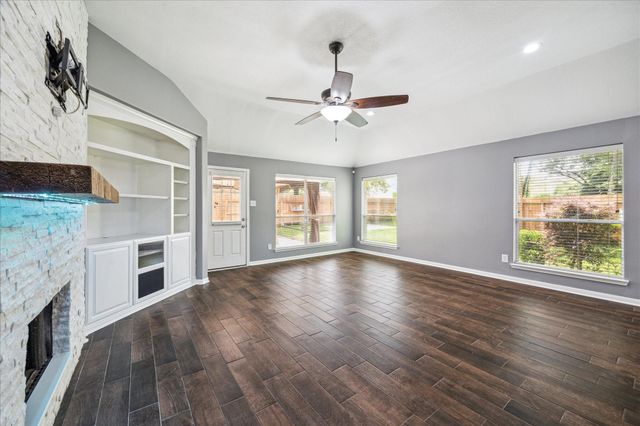 20910 Sandy Briar Court, Spring, TX 77379