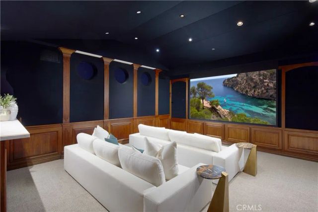 301 Morning Star Lane, Newport Beach, CA 92660