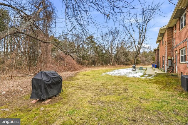 114 EAVES MILL RD, Medford, NJ 08055