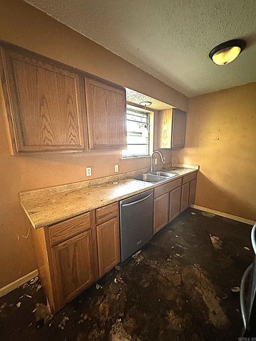 3519 Lindsey Circle, Bryant, AR 72022