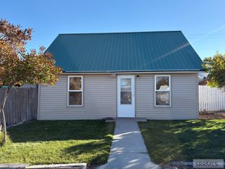 921 E Valley Avenue, Challis, ID 83226