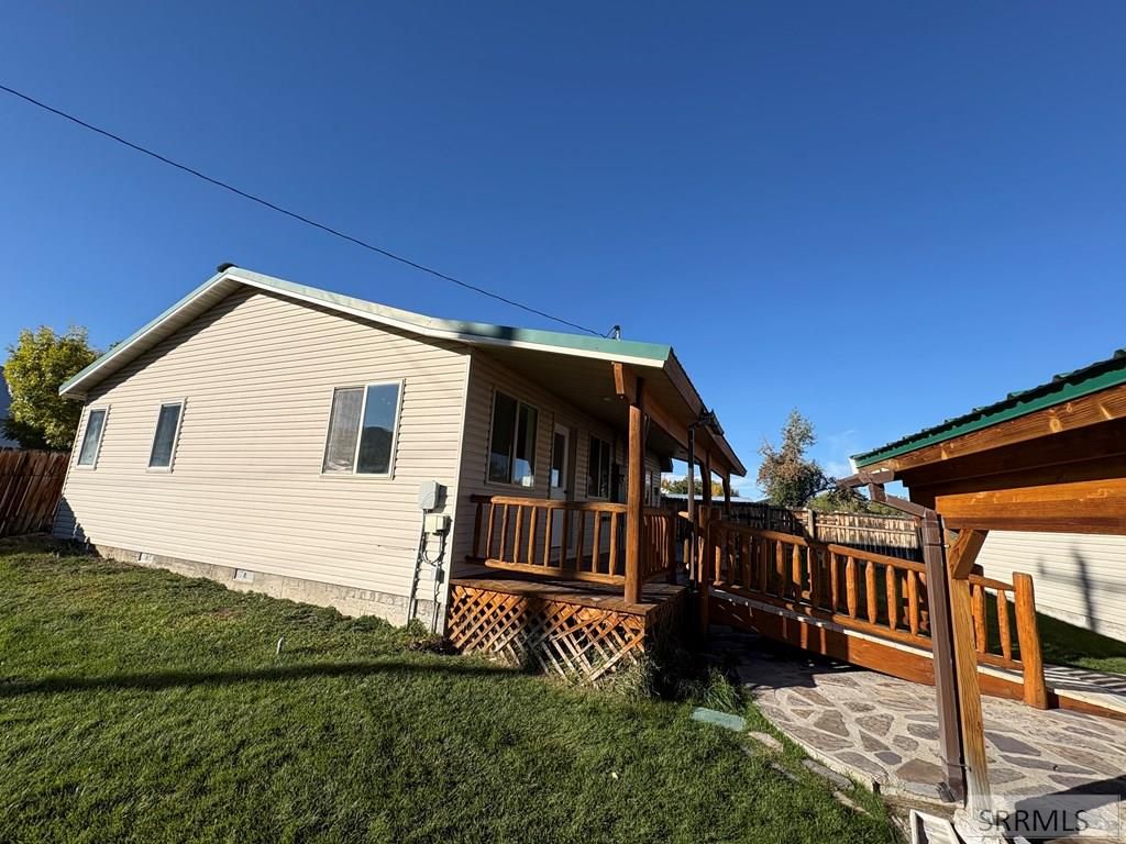 Image 28 of property listing at 921 E Valley Avenue, Challis, ID 83226