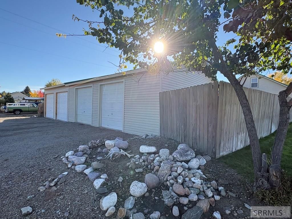 Image 5 of property listing at 921 E Valley Avenue, Challis, ID 83226