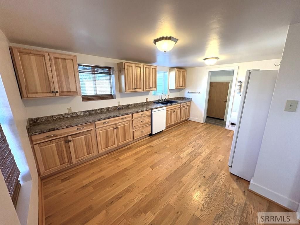 Image 8 of property listing at 921 E Valley Avenue, Challis, ID 83226