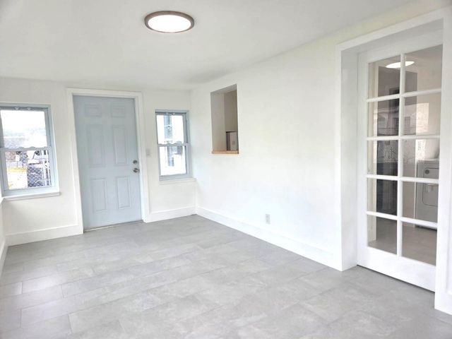 813 S 6th Street, Fort Pierce, FL 34950