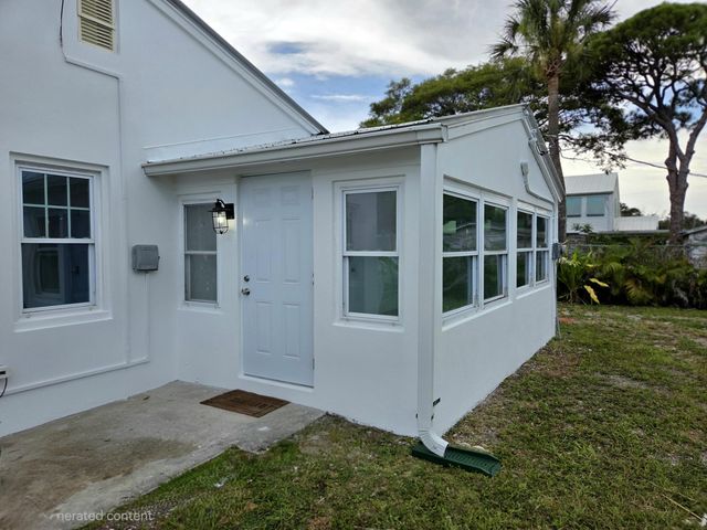 813 S 6th Street, Fort Pierce, FL 34950