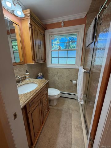 14 King Arthurs Court King Arthurs Court E 14, Saint James, NY 11780