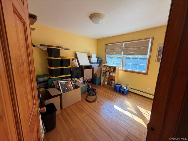 14 King Arthurs Court King Arthurs Court E 14, Saint James, NY 11780