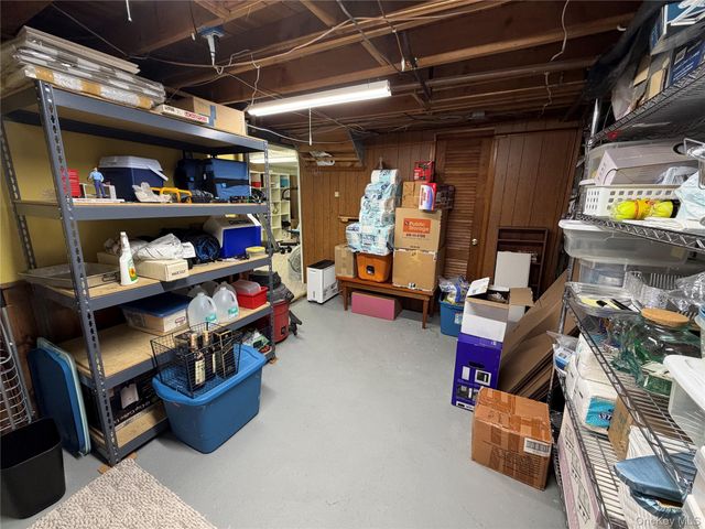 14 King Arthurs Court King Arthurs Court E 14, Saint James, NY 11780