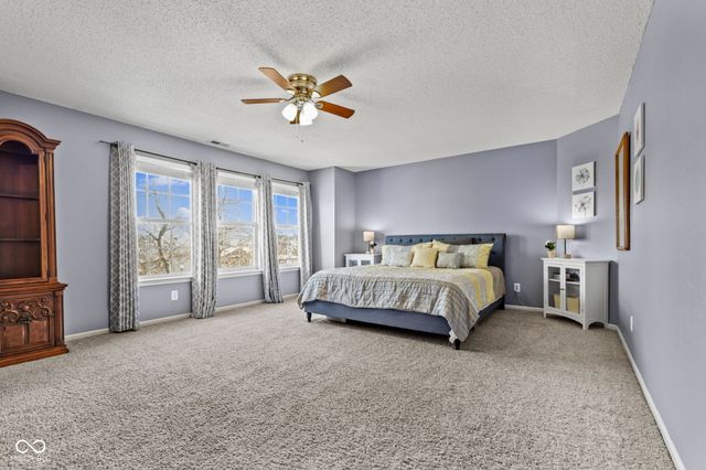 14886 Redcliff Drive, Noblesville, IN 46062