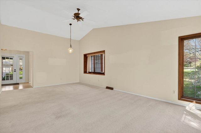 1308 Suncrest Drive 69, Grand Rapids, MI 49525