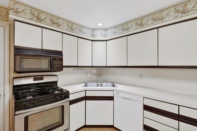 1308 Suncrest Drive 69, Grand Rapids, MI 49525