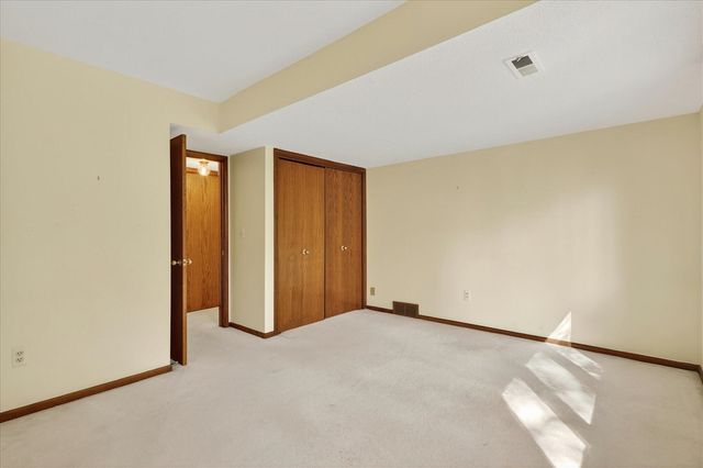 1308 Suncrest Drive 69, Grand Rapids, MI 49525