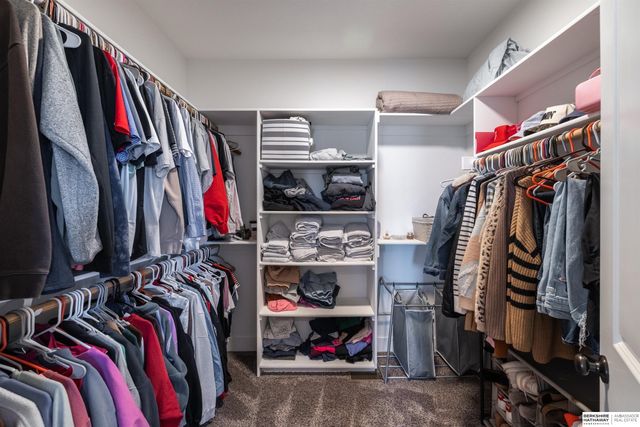 17136 Potter Street, Bennington, NE 68007