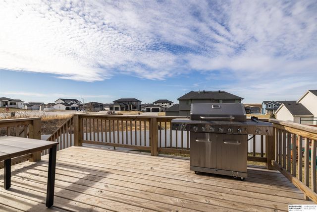 17136 Potter Street, Bennington, NE 68007