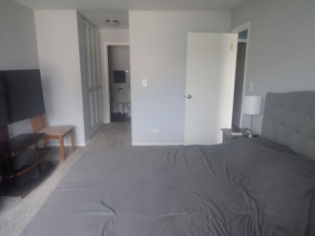 1127 S Old Wilke Road 101, Arlington Heights, IL 60005