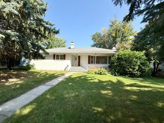 1010 Arnold Avenue N, Thief River Falls, MN 56701