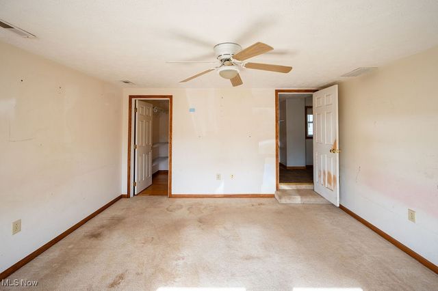 1008 Rayon Drive, Parkersburg, WV 26101