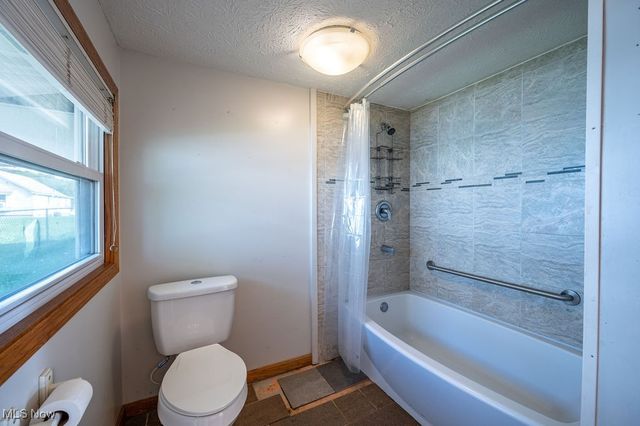 1008 Rayon Drive, Parkersburg, WV 26101