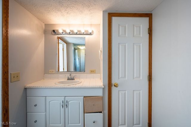 1008 Rayon Drive, Parkersburg, WV 26101