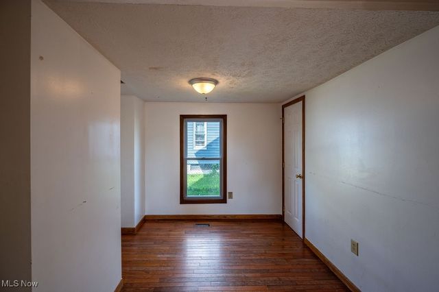 1008 Rayon Drive, Parkersburg, WV 26101