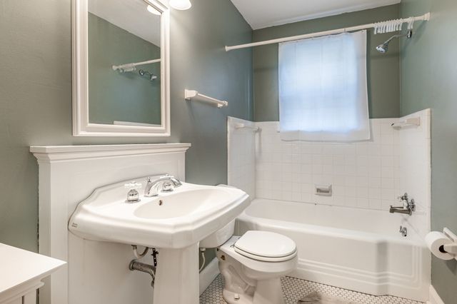 4028 Nebraska Ave, Nashville, TN 37209