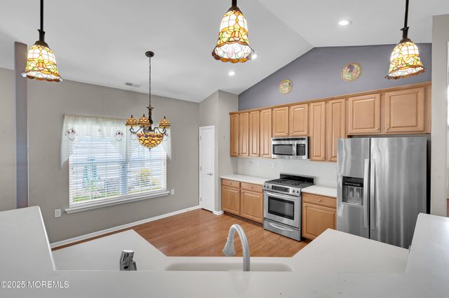 44 Verona Drive, Manchester, NJ 08759