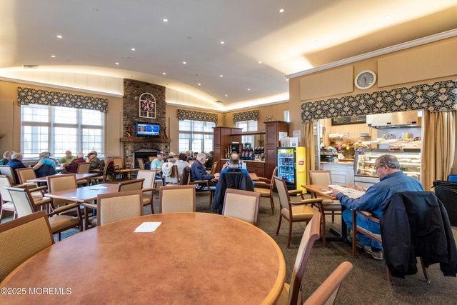 44 Verona Drive, Manchester, NJ 08759