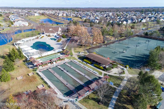 44 Verona Drive, Manchester, NJ 08759