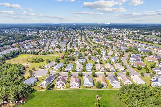 44 Verona Drive, Manchester, NJ 08759