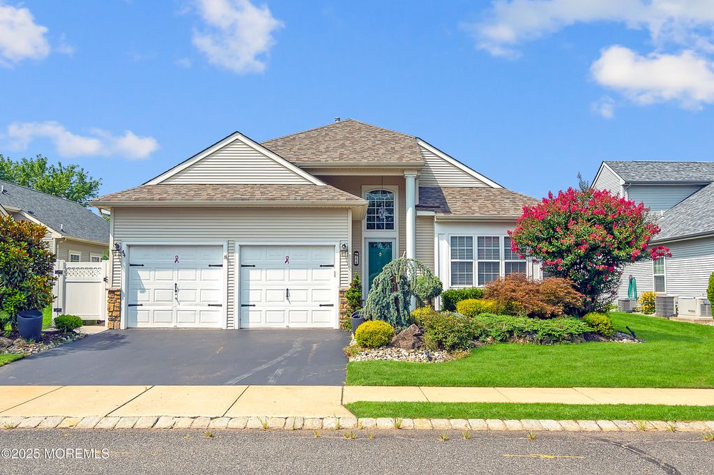 44 Verona Drive, Manchester, NJ 08759