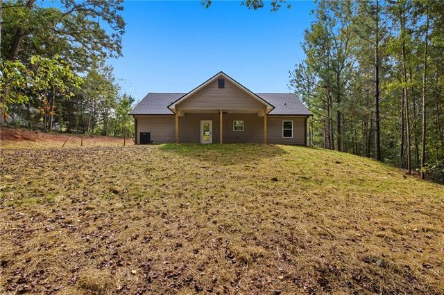 193 Tabitha Page Lane, Toccoa, GA 30577