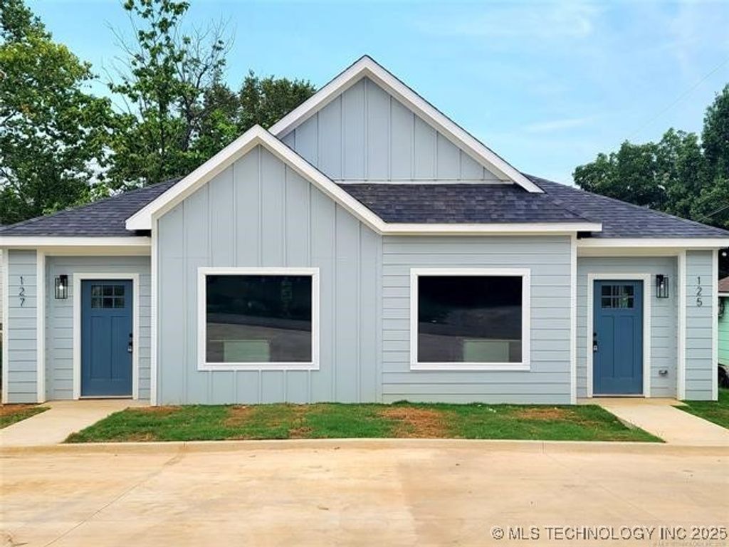 125 S McLean Drive, Durant, OK 74701