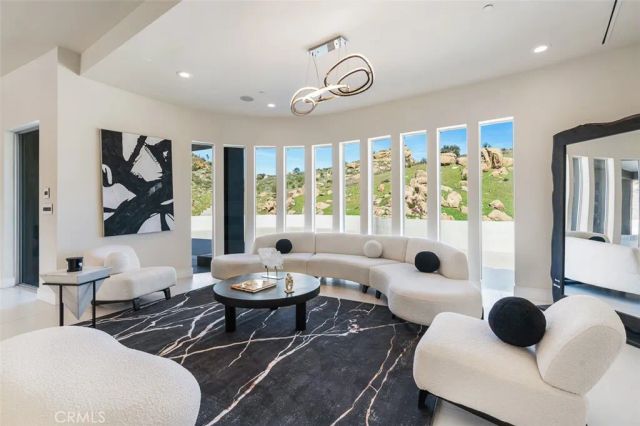 109 Buckskin Road, Bell Canyon, CA 91307