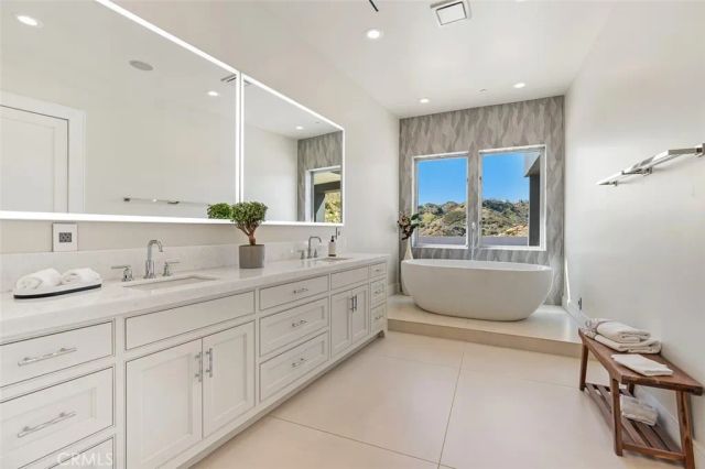 109 Buckskin Road, Bell Canyon, CA 91307