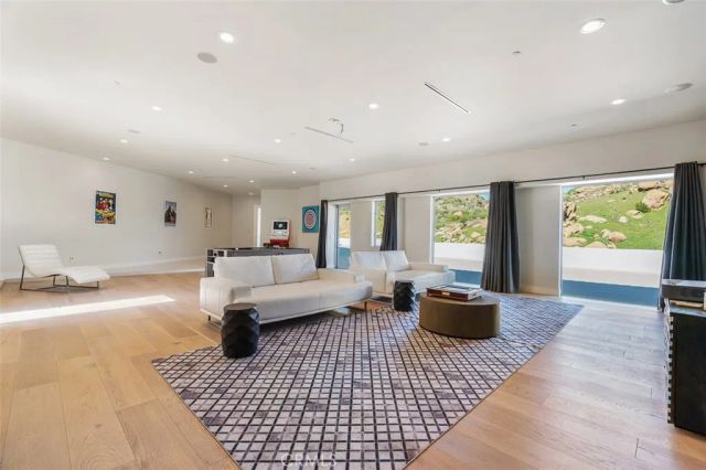 109 Buckskin Road, Bell Canyon, CA 91307