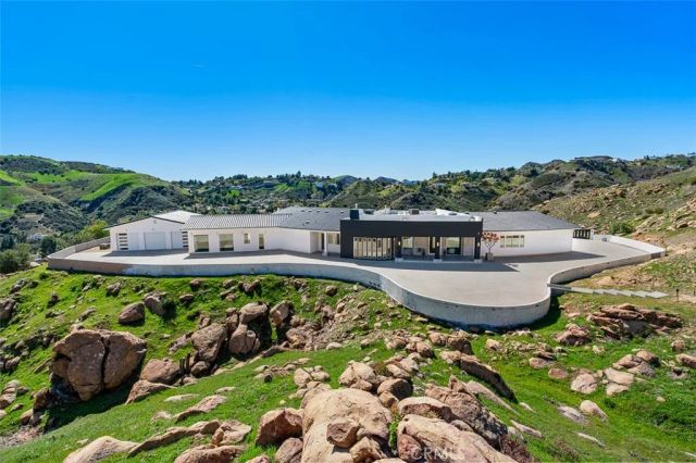 109 Buckskin Road, Bell Canyon, CA 91307