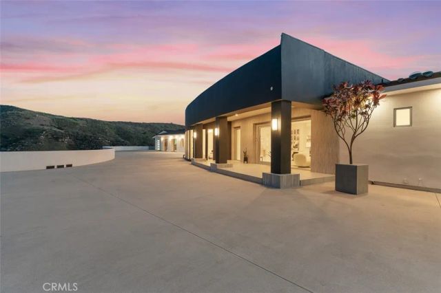 109 Buckskin Road, Bell Canyon, CA 91307