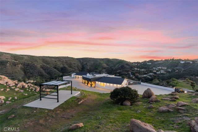 109 Buckskin Road, Bell Canyon, CA 91307