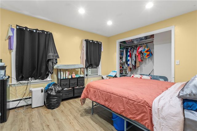 22 Whipple Avenue, North Providence, RI 02911