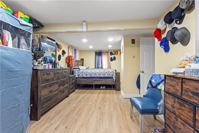 22 Whipple Avenue, North Providence, RI 02911