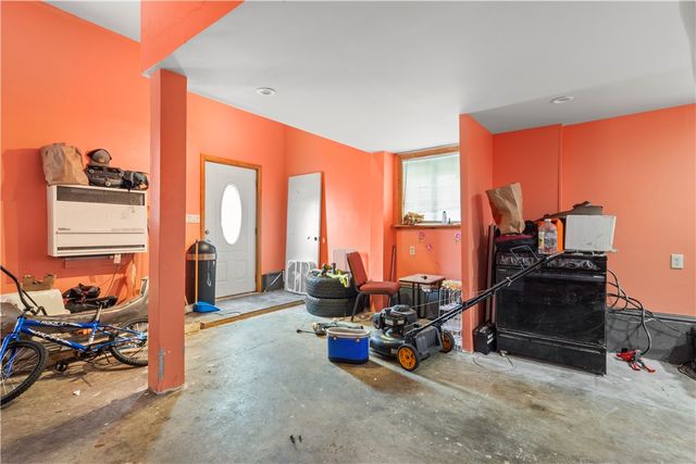 22 Whipple Avenue, North Providence, RI 02911