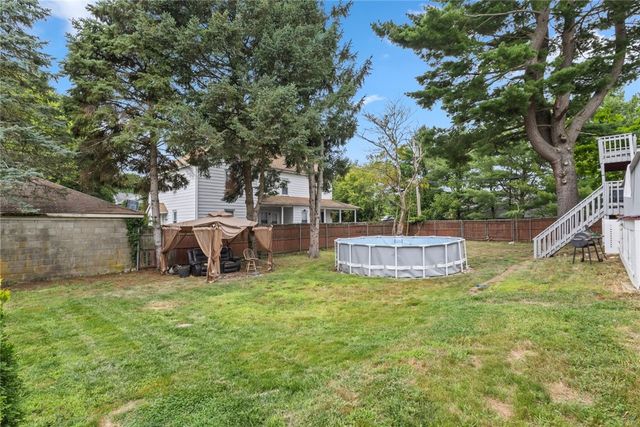 22 Whipple Avenue, North Providence, RI 02911