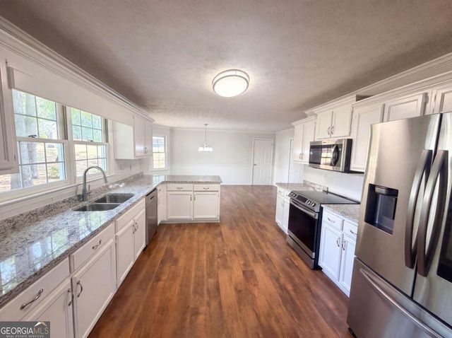 520 Fawn Lane, Loganville, GA 30052