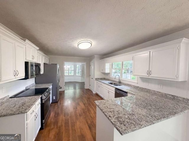 520 Fawn Lane, Loganville, GA 30052