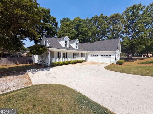 520 Fawn Lane, Loganville, GA 30052