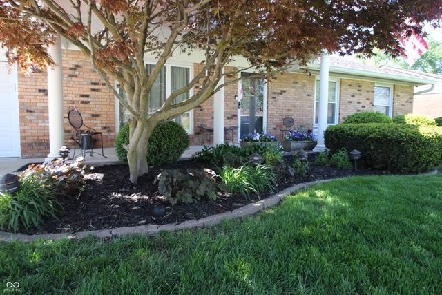 36 S Walnut Street, Pittsboro, IN 46167